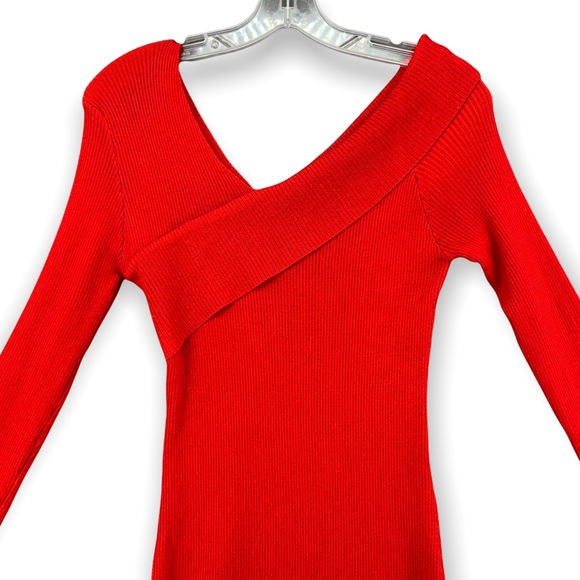 MAIN STRIP V Neck Sweater Dress Red Ribbed Knit Long Sleeve Womens Medium - Picture 3 of 12